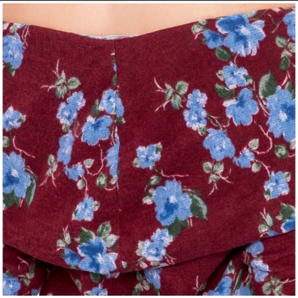 NWT- Extremely Soft “Cherish” Floral Off the Shoulder Sweater - Picture 5 of 5